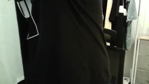 italianboybcn online show from 09-27-25, 08:47