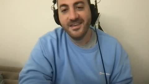 Snapshot of italianknob chatting on 01-02-25, 07:33 Valentino online show from 01-02-25, 07:33