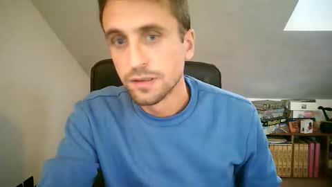 Snapshot of italiano116116 chatting on 11-01-25, 02:30 italiano116116 online show from 11-01-25, 02:30