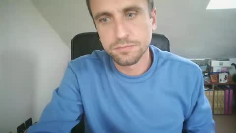 Snapshot of italiano116116 chatting on 11-03-25, 02:40 italiano116116 online show from 11-03-25, 02:40