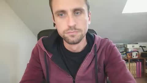 Snapshot of italiano116116 chatting on 11-06-25, 02:29 italiano116116 online show from 11-06-25, 02:29