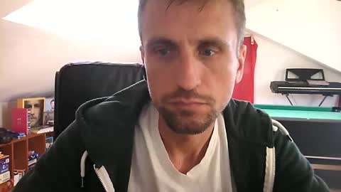 Snapshot of italiano116116 chatting on 04-30-26, 01:06 italiano116116 online show from 04-30-26, 01:06