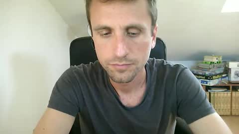Snapshot of italiano116116 chatting on 05-21-26, 02:02 italiano116116 online show from 05-21-26, 02:02