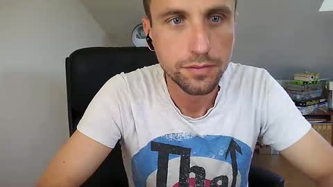 Snapshot of italiano116116 chatting on 05-25-26, 08:20 italiano116116 online show from 05-25-26, 08:20
