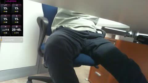 Snapshot of italiansirforyou chatting on 09-08-25, 04:28 Alex online show from 09-08-25, 04:28