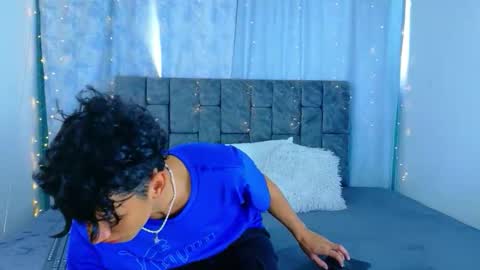Snapshot of ithan_kingtwin chatting on 05-17-26, 06:15 ithan_kingtwin online show from 05-17-26, 06:15