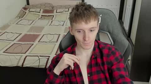 Ethan online show from 09-14-25, 05:45