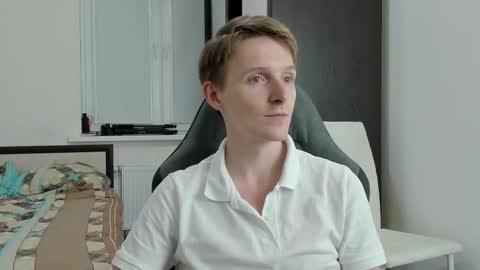 Ethan online show from 11-04-25, 05:01