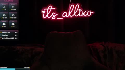Snapshot of its_allixo chatting on 05-23-26, 03:23 Alli online show from 05-23-26, 03:23