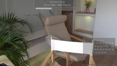 Snapshot of its_jessi chatting on 09-22-25, 07:16 Jessi online show from 09-22-25, 07:16