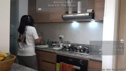 Snapshot of its_jessi chatting on 09-26-25, 06:12 Jessi online show from 09-26-25, 06:12