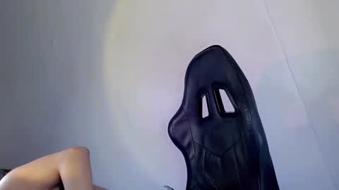 Snapshot of its_me_kaye28 chatting on 05-22-26, 07:37 Kaye online show from 05-22-26, 07:37