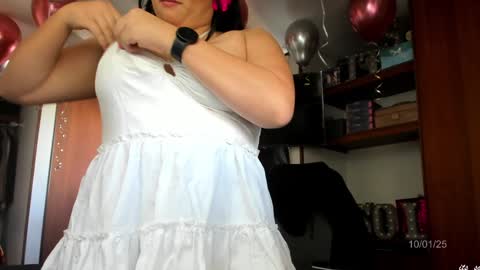 Snapshot of its_sol chatting on 01-10-25, 01:31 Sol online show from 01-10-25, 01:31