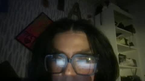 Snapshot of itsariessecrets chatting on 09-26-25, 11:36 itsariessecrets online show from 09-26-25, 11:36