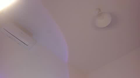 Isabella online show from 11-28-25, 03:25