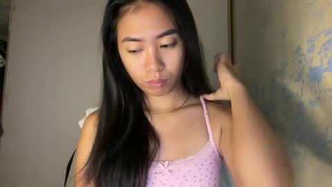 Candy online show from 06-11-26, 04:54