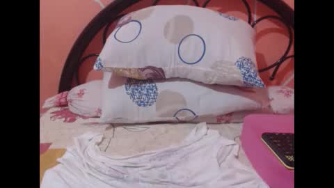 Kitty online show from 10-15-25, 11:38