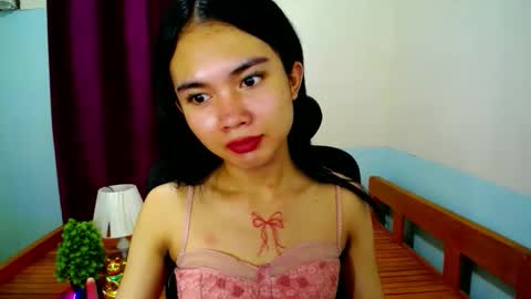 itsmeloveypinay online show from 11-08-25, 04:40