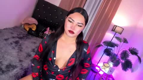 Siana online show from 07-19-26, 05:49