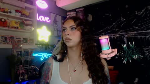 Nicki Foxx online show from 02-14-25, 01:34