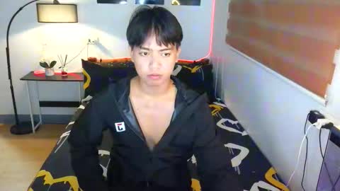 Snapshot of itsurjayxx chatting on 05-06-26, 02:22 jay jay online show from 05-06-26, 02:22