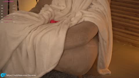 Snapshot of itsyaraa chatting on 12-19-24, 12:34 SABRINA. online show from 12-19-24, 12:34