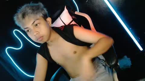 Kyle online show from 07-08-26, 02:54