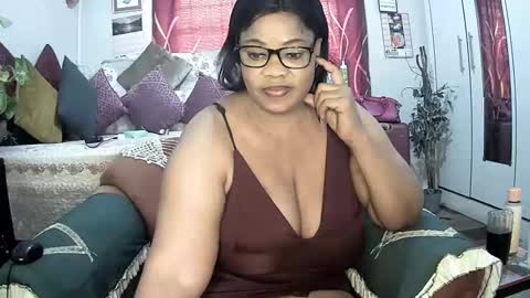 Snapshot of itumeleng74 chatting on 02-27-25, 10:59 itumeleng74 online show from 02-27-25, 10:59