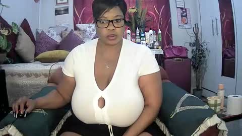 Snapshot of itumeleng74 chatting on 03-03-25, 09:00 itumeleng74 online show from 03-03-25, 09:00