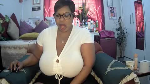 Snapshot of itumeleng74 chatting on 03-03-25, 12:16 itumeleng74 online show from 03-03-25, 12:16