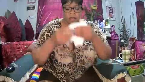 Snapshot of itumeleng74 chatting on 09-28-25, 05:35 itumeleng74 online show from 09-28-25, 05:35