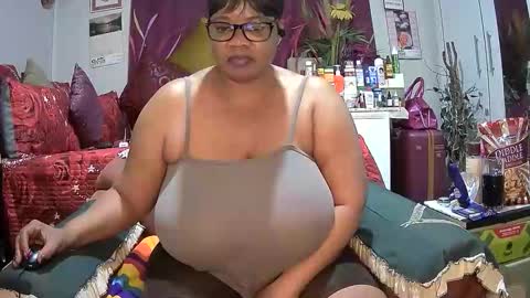 Snapshot of itumeleng74 chatting on 09-28-25, 05:40 itumeleng74 online show from 09-28-25, 05:40