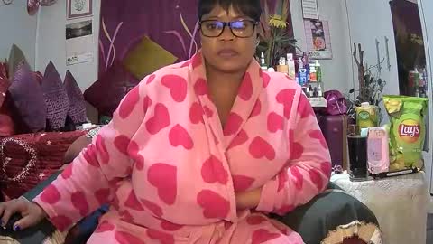 Snapshot of itumeleng74 chatting on 11-12-25, 07:03 itumeleng74 online show from 11-12-25, 07:03