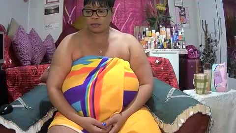 Snapshot of itumeleng74 chatting on 11-16-25, 06:41 itumeleng74 online show from 11-16-25, 06:41