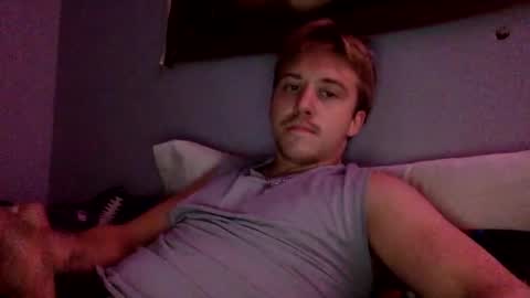 itxlowhoe479 online show from 10-26-25, 06:30