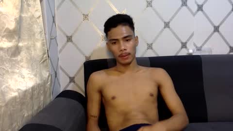 itzme_urboy online show from 04-12-26, 02:49