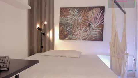 ivania_lua online show from 05-21-26, 11:28