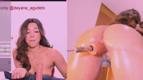 Snapshot of ivanna_rose19 chatting on 03-10-26, 08:14 Ivanna online show from 03-10-26, 08:14