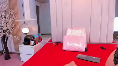     online show from 09-26-25, 01:59