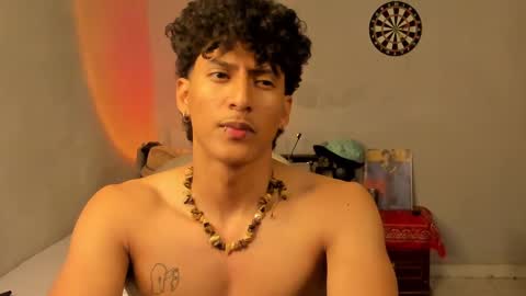 Snapshot of ivano_jones chatting on 02-11-25, 09:42 Ivano online show from 02-11-25, 09:42