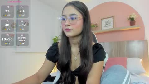 I V E T T E online show from 03-25-26, 08:04