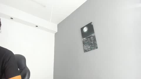 Snapshot of ivo_beischel chatting on 09-28-25, 11:26 Ivo Beischel online show from 09-28-25, 11:26