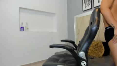 Snapshot of ivo_beischel chatting on 10-13-25, 05:40 Ivo Beischel online show from 10-13-25, 05:40