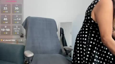 Snapshot of ivonne_4 chatting on 05-29-26, 04:38 Ivonne online show from 05-29-26, 04:38