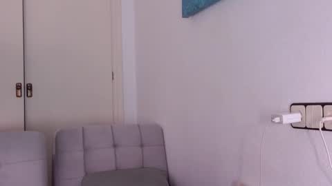 Ivonne online show from 02-19-25, 09:06