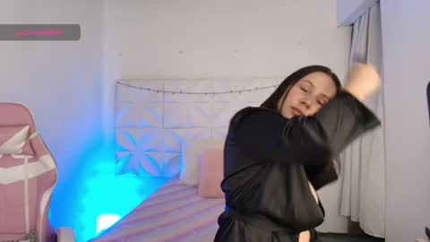Ivonny online show from 05-22-26, 01:46