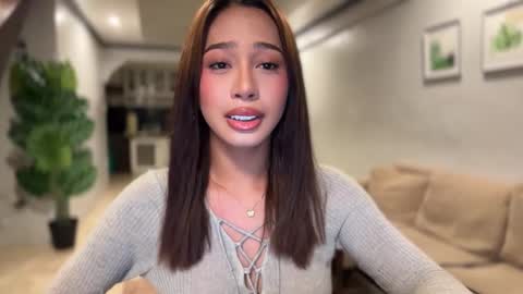 kirstenelsie online show from 10-11-25, 04:27