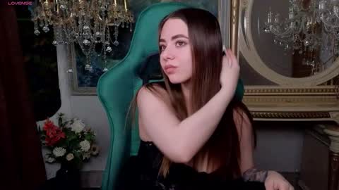 ivorywood_ online show from 11-19-25, 10:37