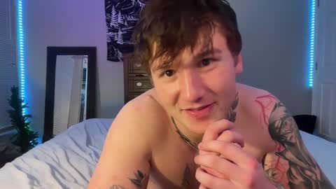 Snapshot of ivy69_9 chatting on 01-08-25, 07:03 ivy69 9 and cody online show from 01-08-25, 07:03