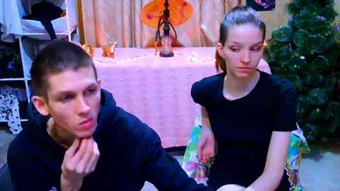 Ivy and Lester online show from 12-07-24, 08:16